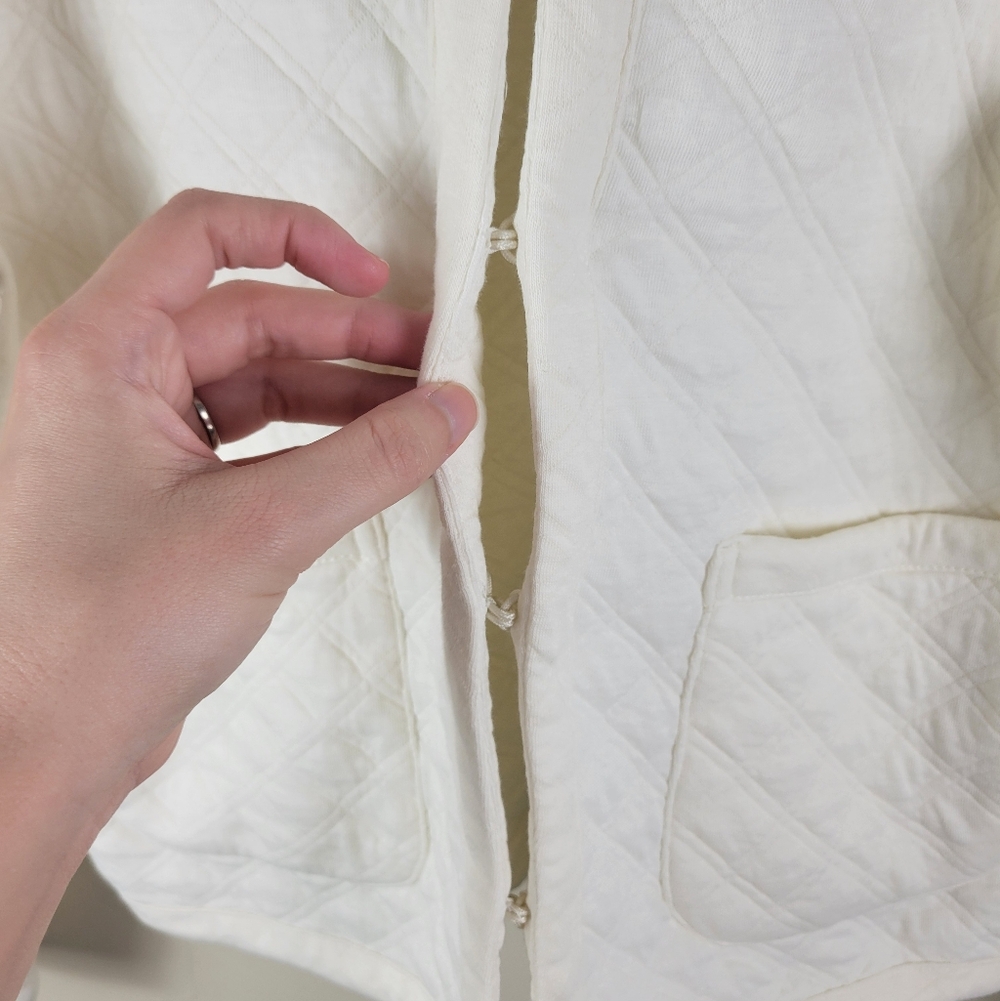 ๐J. Crew Ivory Quilted Jacket - Picture 6 of 11